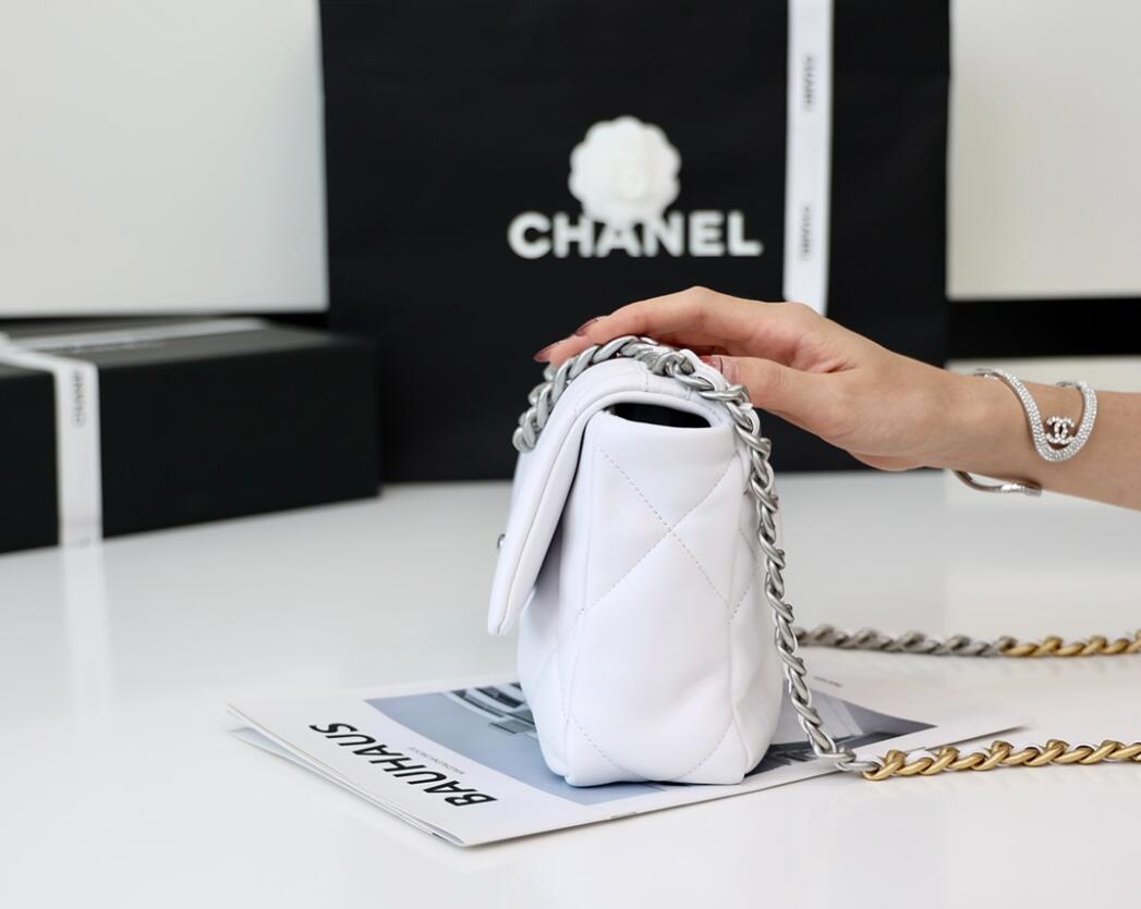 CHANEL 19 Medium Flap Bag In White Lambskin