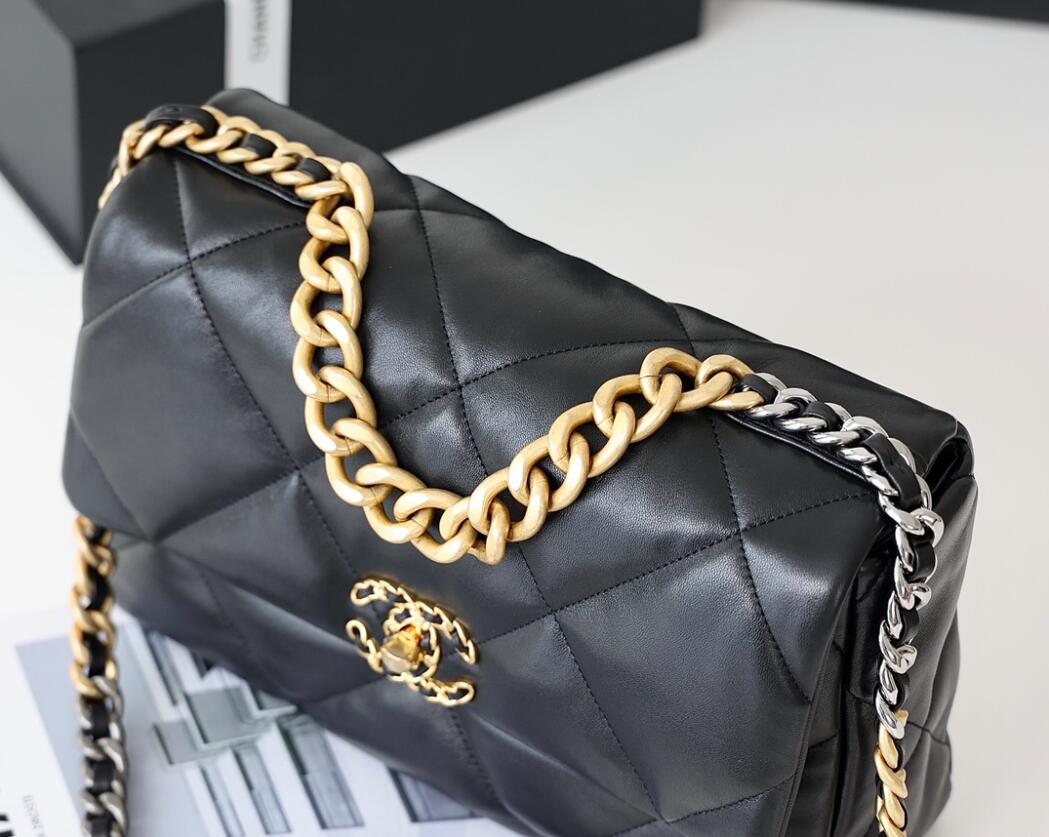 CHANEL 19 Medium Flap Bag In Black Lambskin Golden Buckle