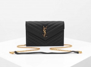 CASSANDRE SAINT LAURENT MATELASSÉ ENVELOPE CHAIN WALLET IN GRAIN DE POUDRE EMBOSSED LEATHER