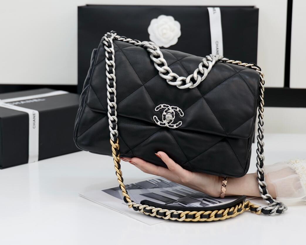 CHANEL 19 Medium Flap Bag In Black Lambskin Silver Buckle