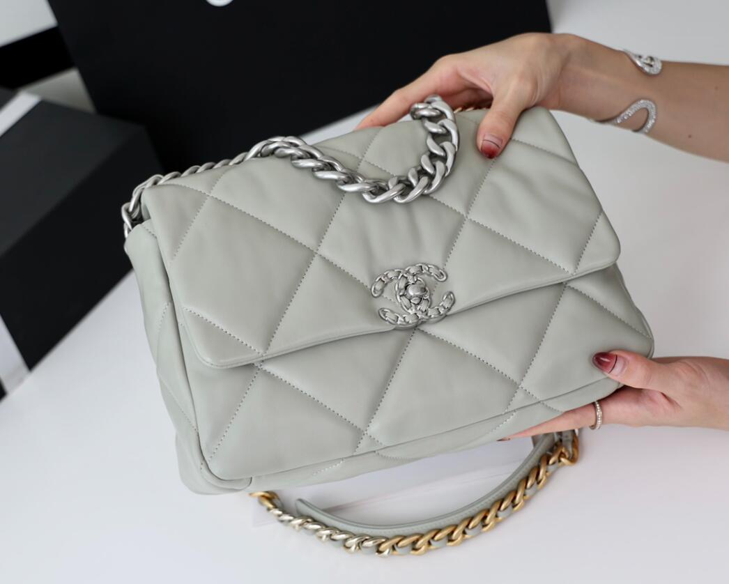 CHANEL 19 MediumFlap Bag In Light Grey Lambskin