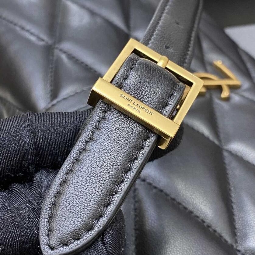 LE 57 SHOULDER BAG IN QUILTED LAMBSKIN