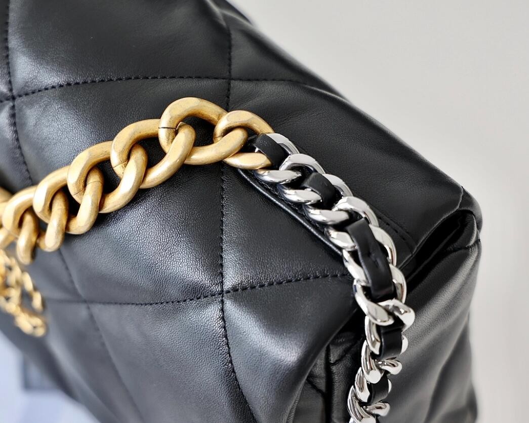 CHANEL 19 Medium Flap Bag In Black Lambskin Golden Buckle