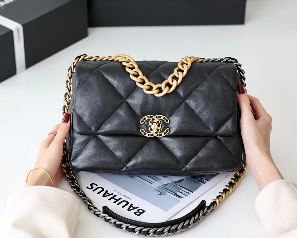 CHANEL 19 Medium Flap Bag In Black Lambskin Golden Buckle