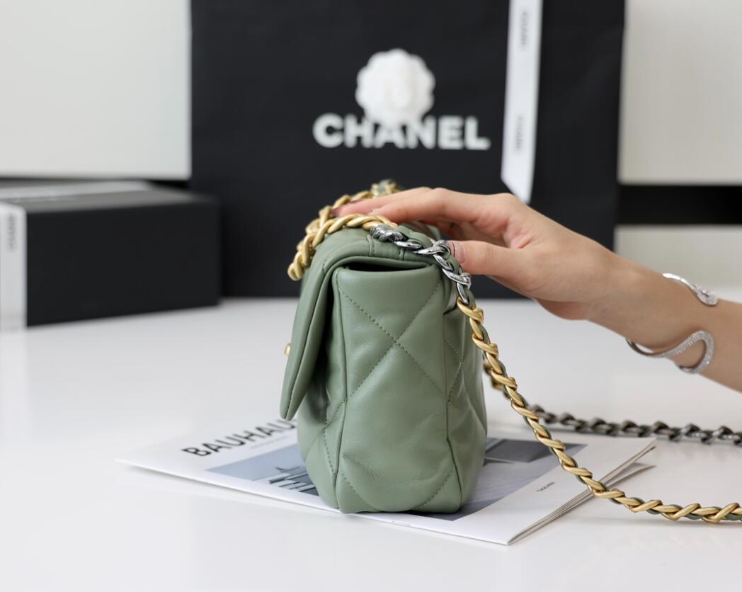CHANEL 19 Small Flap Bag In Green Lambskin